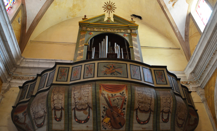 Organu di a ghjesgia Santa Maria